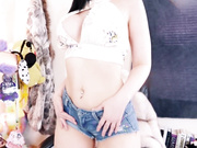 Dawn Willow Squirts Wildly 💦🔥 Petite Solo Explosion