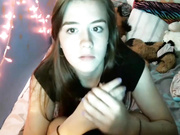 Lacey Jones: Plug Anal no Camshow e Punheta Explosiva 💦🔥