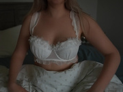 Valeriya ASMR's Oily Erotic Massage to Explosive Cum 💦🔥
