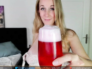 WildestKitten Olbrzymie Cycki Pieprzą Ogromny Dildo 🔥💦🍆